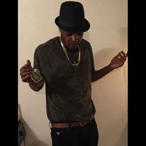 Meet your Posher, Ronnie